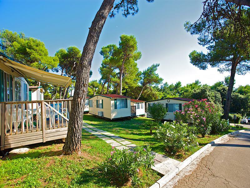 Arena Indije Mobile Homes Banjole Exterior foto